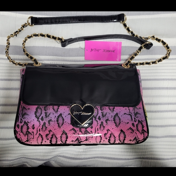 NWT Betsey Johnson flap purse/bag black with rainbow snakeskin - Picture 1 of 12